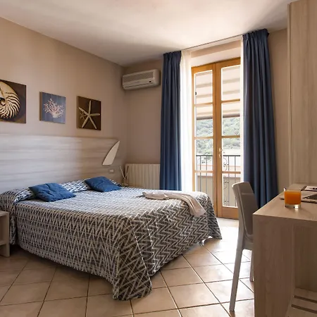 Corallo Hotel Pomonte