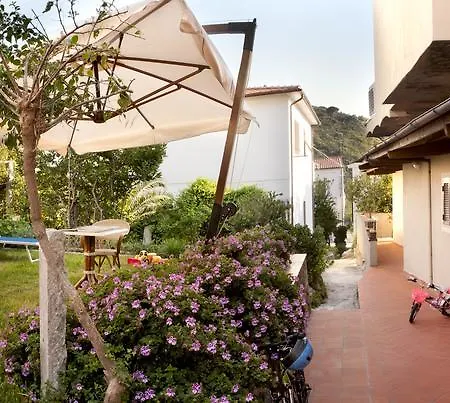 Corallo Hotel Pomonte