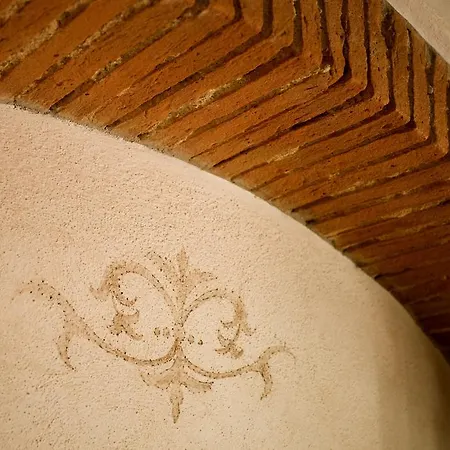 Corallo Помонте