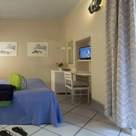 Corallo Hotel Pomonte