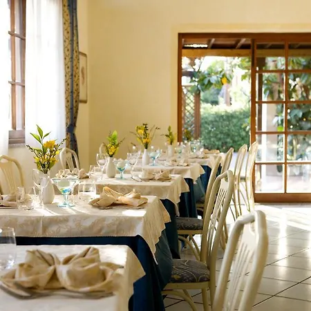 Corallo Hotel Pomonte