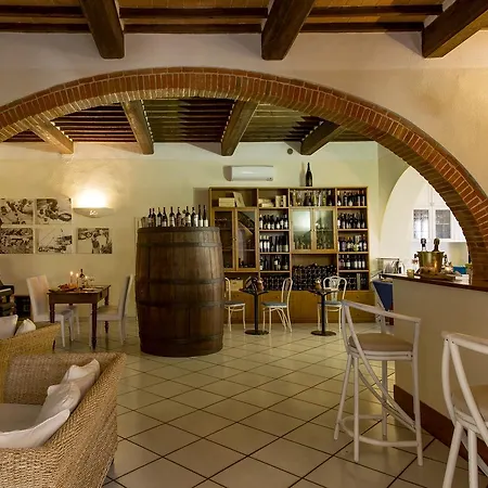 Corallo Hotel 3*