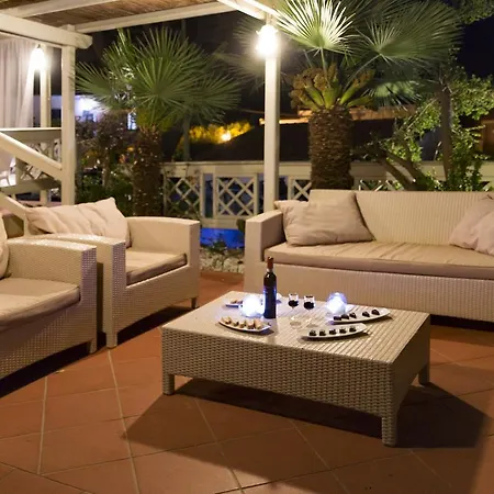 Corallo Hotel 3*